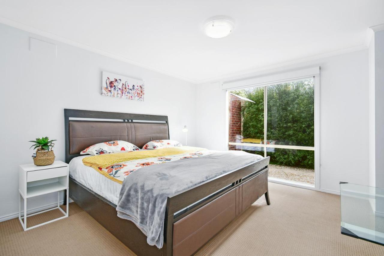 Lovely 3 Bedroom Unit Highett Экстерьер фото