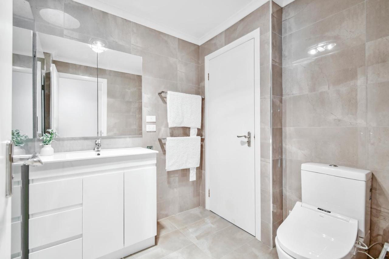 Lovely 3 Bedroom Unit Highett Экстерьер фото